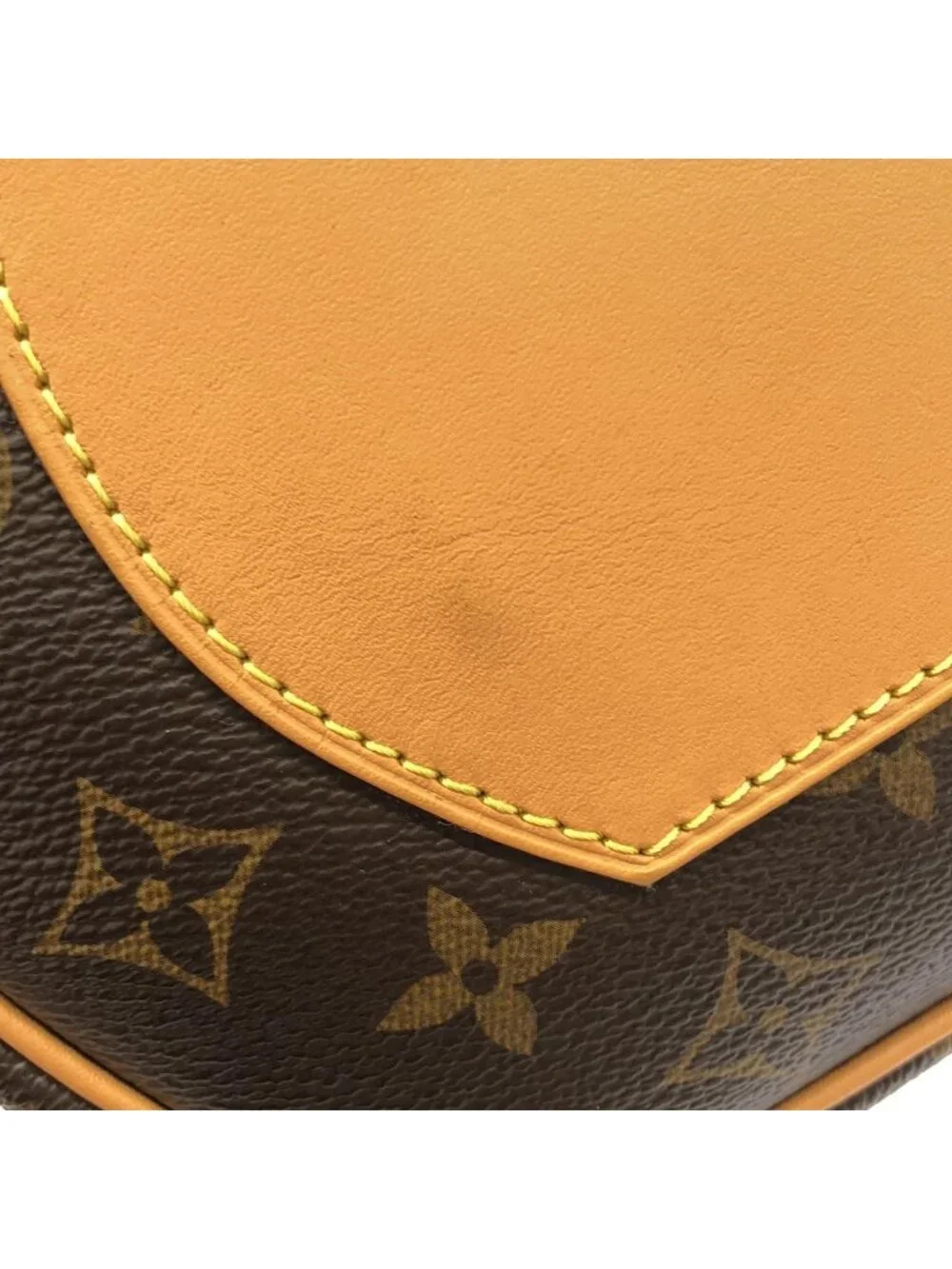 Louis Vuitton Monogram Boite Chapeau Sple MM Shoulder